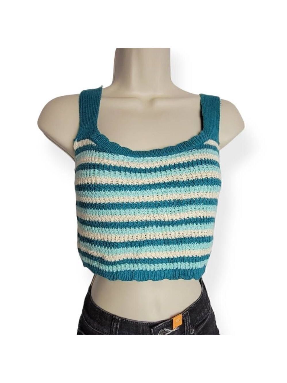 Wild Fable Scoop neckline Knit Croptop XS